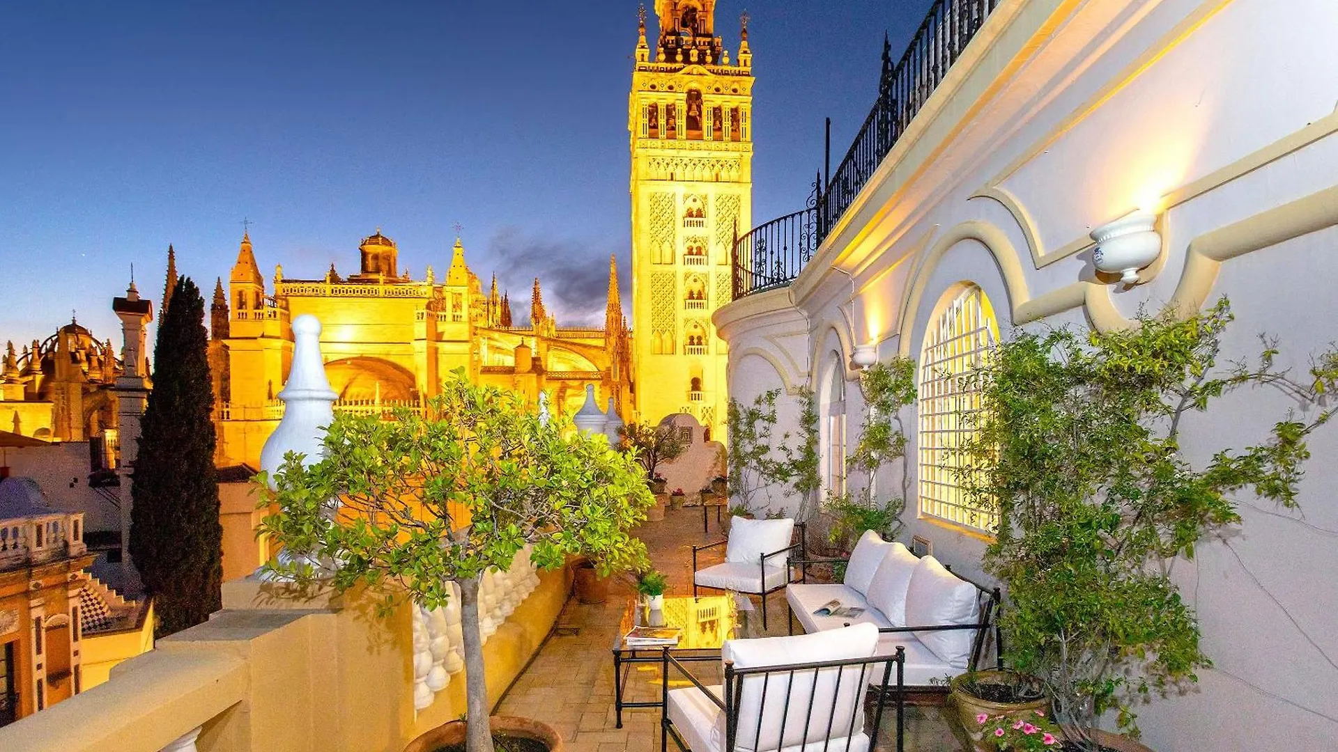 Genteel Home Virgen De Los Reyes Seville Spain