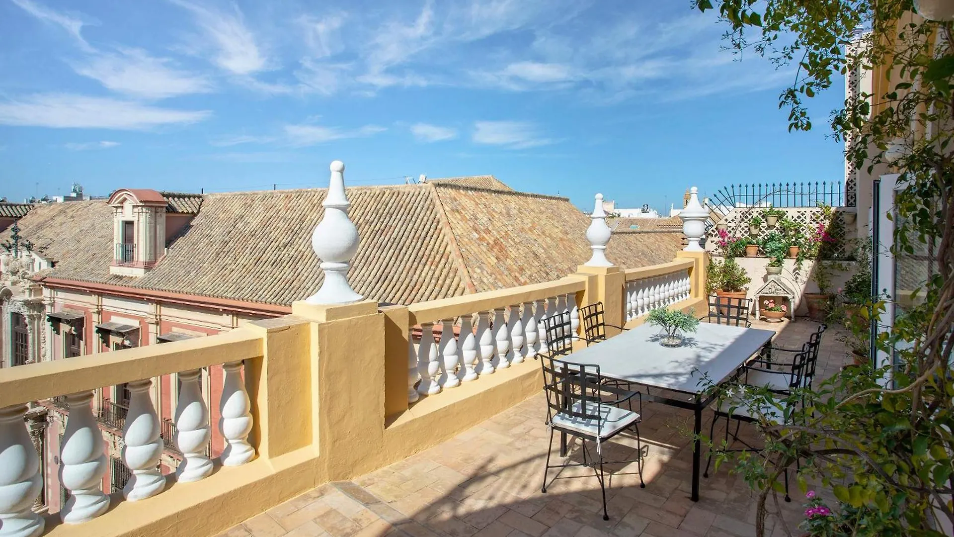 Genteel Home Virgen De Los Reyes Seville Apartment